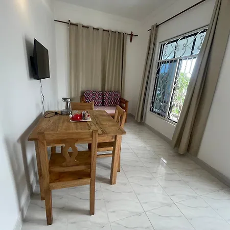 Zanzibar Beach Escape 1&2 Bwejuu Exterior photo