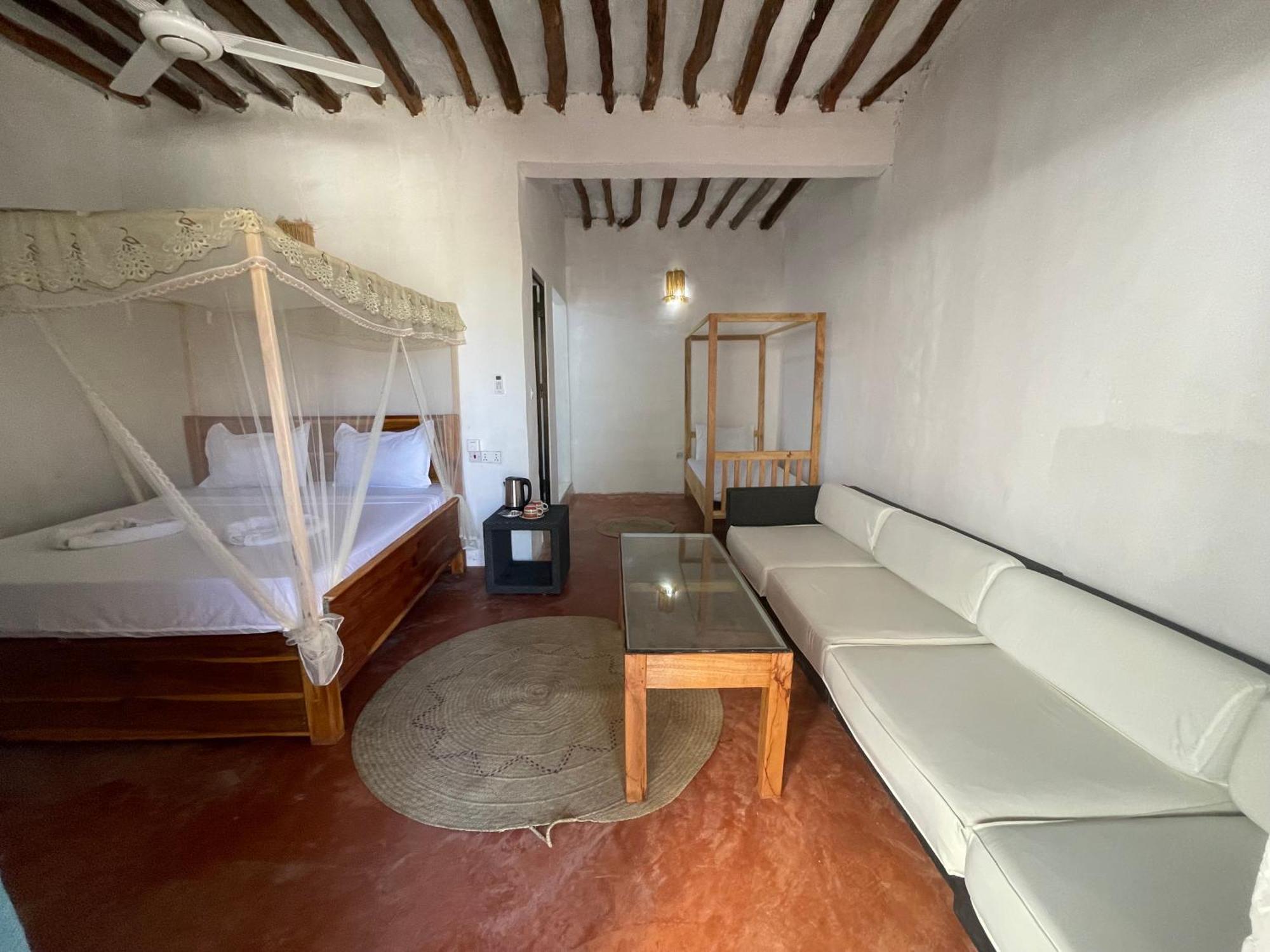 Homestay Zanzibar Escape 1&2 Bwejuu