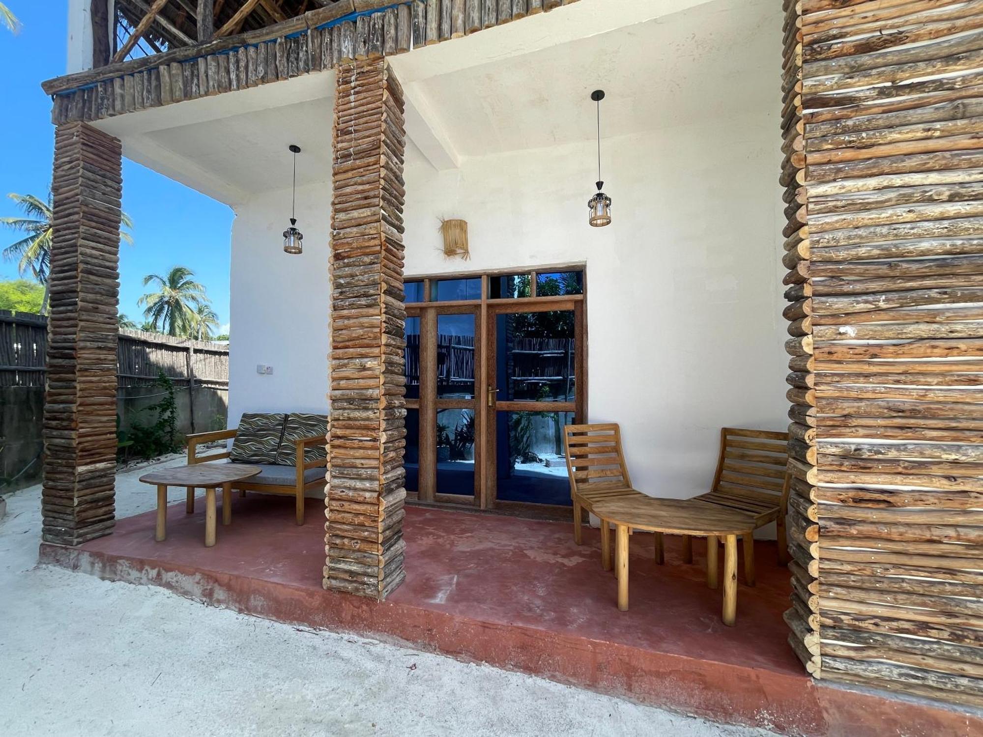 Zanzibar Escape 1&2 * Bwejuu